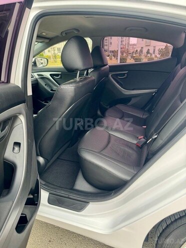 Hyundai Avante 2015, 137,000 km - 1.6 l - Bakı