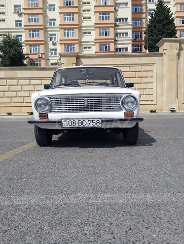 LADA (VAZ) 21011 1979, 100,000 km - 1.3 л - Bakı