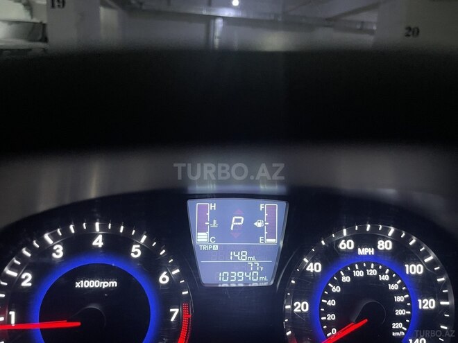 Hyundai Accent 2017, 170,000 km - 1.6 л - Bakı