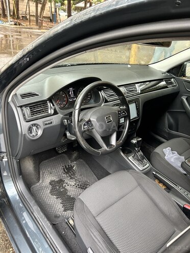SEAT Toledo 2015, 250,000 km - 1.6 l - Bakı