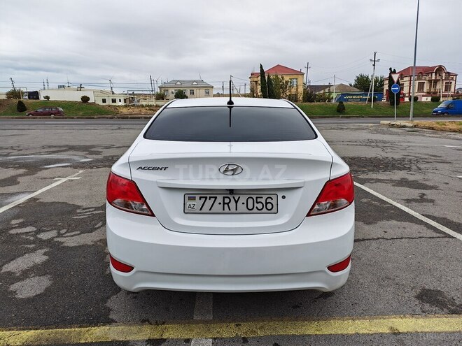 Hyundai Accent 2016, 210,000 km - 1.6 l - Bakı