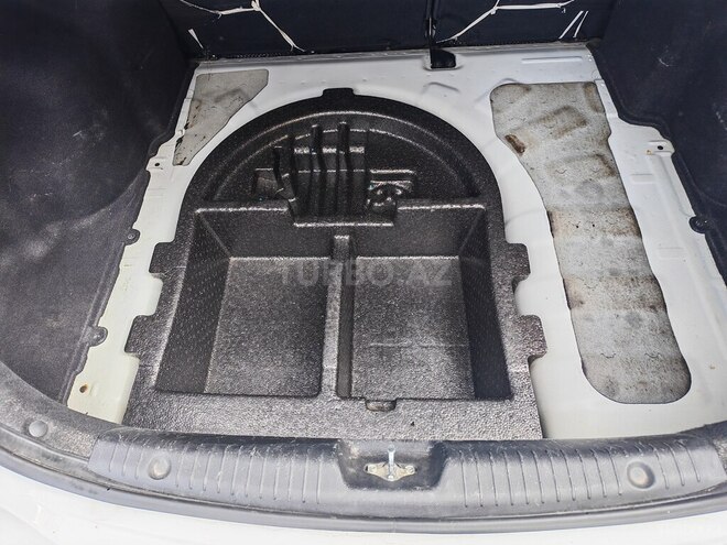 Hyundai Accent 2016, 210,000 km - 1.6 l - Bakı