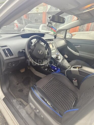 Toyota Prius 2015, 274,147 km - 1.8 l - Bakı
