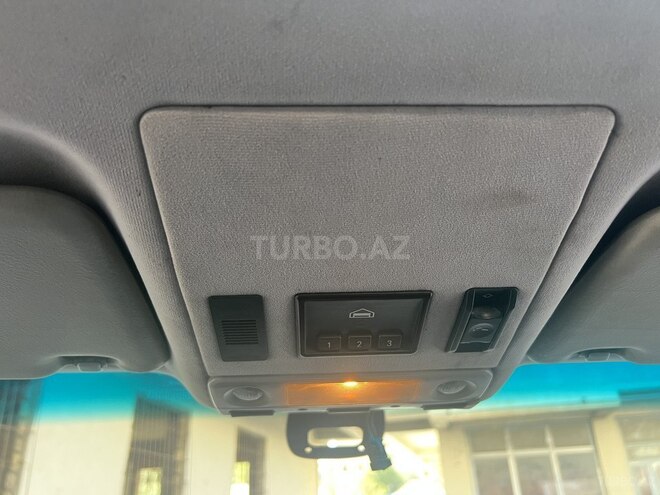 BMW 525 2002, 185,000 km - 2.5 l - Sumqayıt