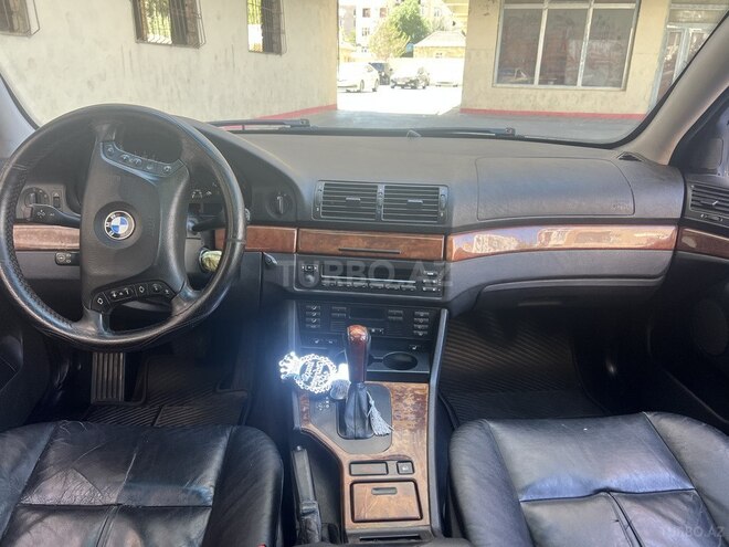 BMW 525 2002, 185,000 km - 2.5 l - Sumqayıt