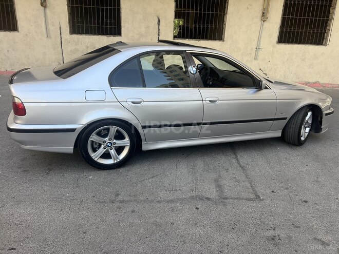 BMW 525 2002, 185,000 km - 2.5 l - Sumqayıt
