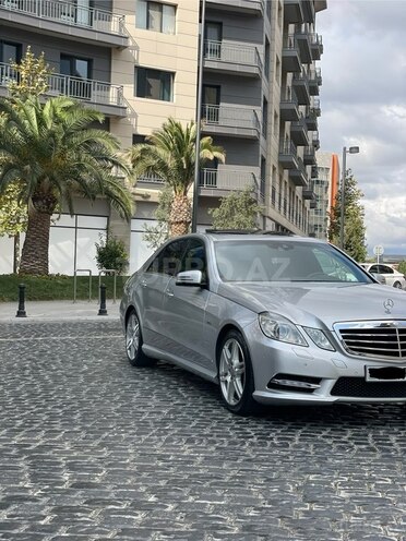 Mercedes E 350 2009, 330,000 km - 3.5 l - Bakı