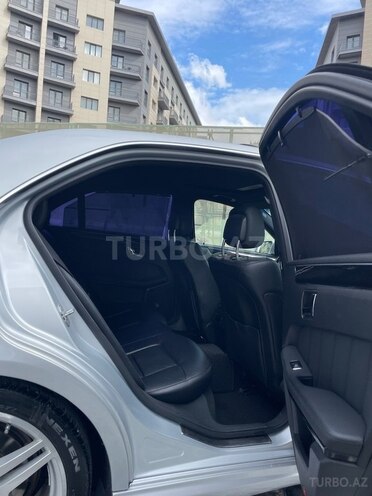 Mercedes E 350 2009, 330,000 km - 3.5 l - Bakı