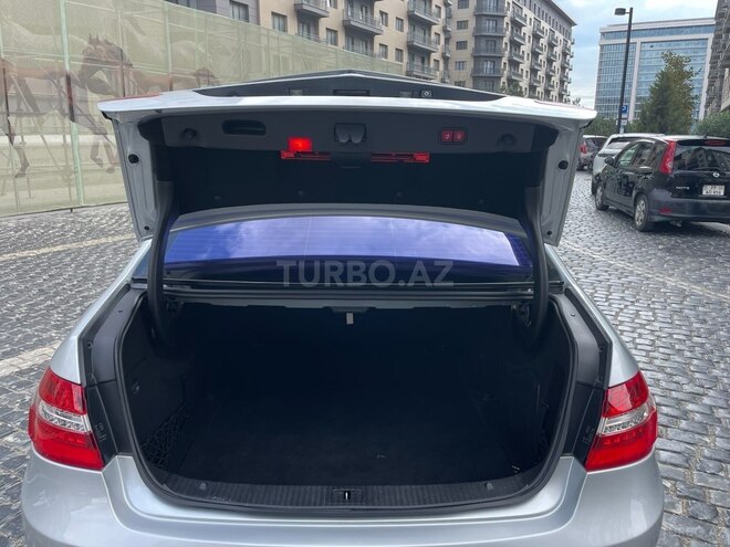 Mercedes E 350 2009, 330,000 km - 3.5 l - Bakı