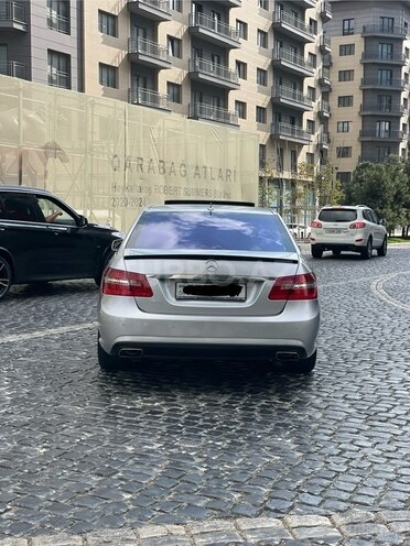 Mercedes E 350 2009, 330,000 km - 3.5 l - Bakı
