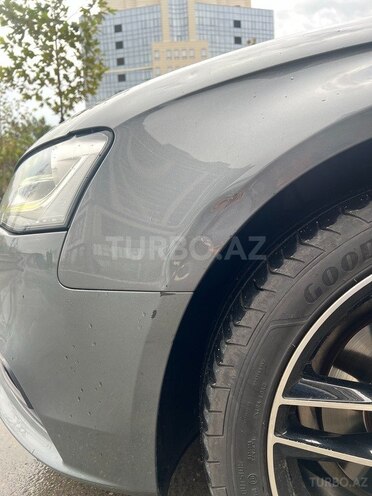 Audi A4-12