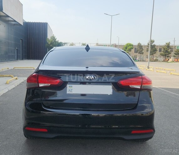 Kia Cerato 2018, 130,000 km - 2.0 l - Bakı