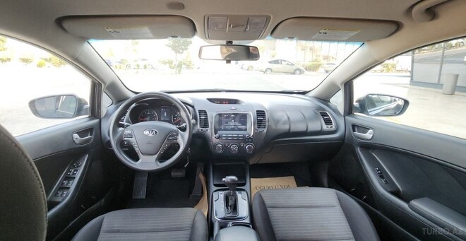 Kia Cerato 2018, 130,000 km - 2.0 l - Bakı