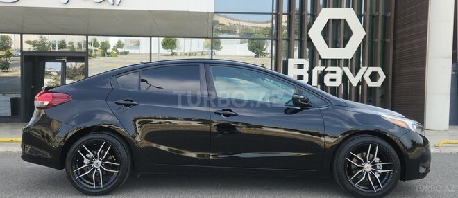 Kia Cerato 2018, 130,000 km - 2.0 l - Bakı