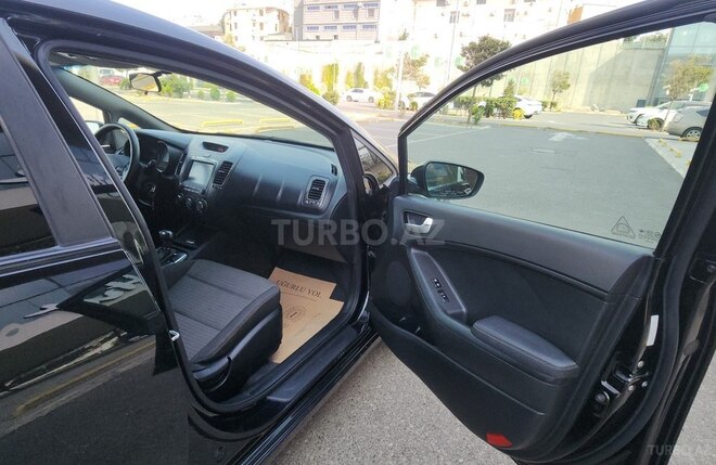 Kia Cerato 2018, 130,000 km - 2.0 l - Bakı