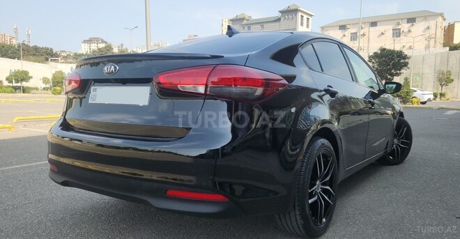 Kia Cerato 2018, 130,000 km - 2.0 l - Bakı