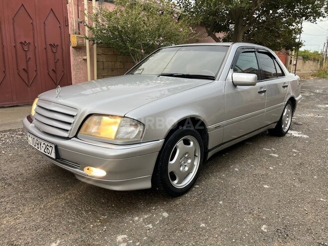 Mercedes C 180 1995, 385,680 km - 1.8 л - Bakı