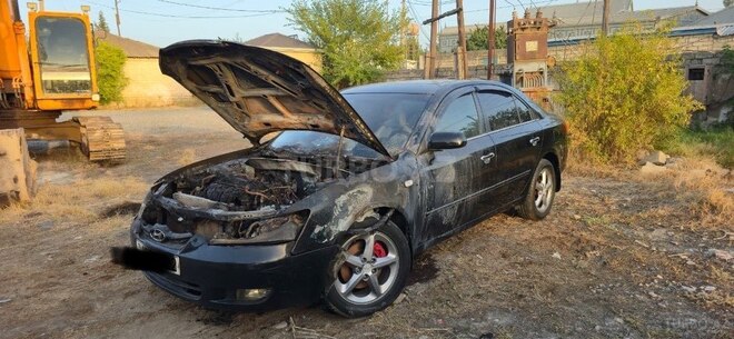 Hyundai Sonata 2006, 280,000 km - 2.4 l - Saatlı