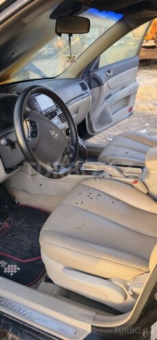 Hyundai Sonata 2006, 280,000 km - 2.4 l - Saatlı