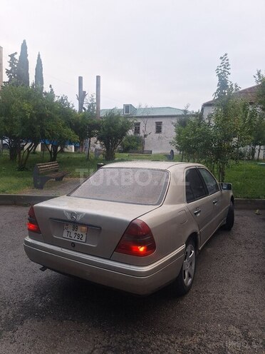 Mercedes C 180 1993, 399,258 km - 1.8 l - Bakı