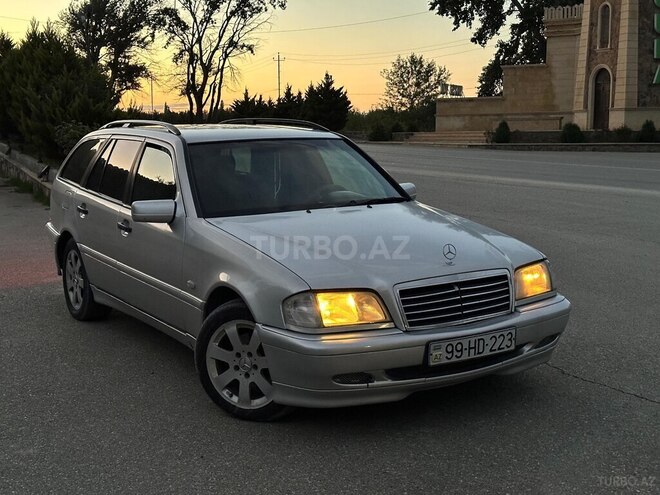 Mercedes C 220 1998, 570,000 km - 2.2 l - Quba