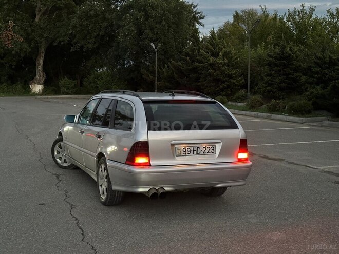 Mercedes C 220 1998, 570,000 km - 2.2 l - Quba