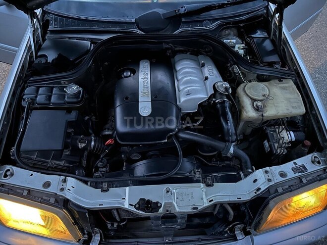Mercedes C 220 1998, 570,000 km - 2.2 l - Quba