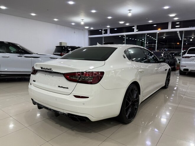 Maserati Quattroporte 2013, 79,000 km - 3.8 l - Bakı