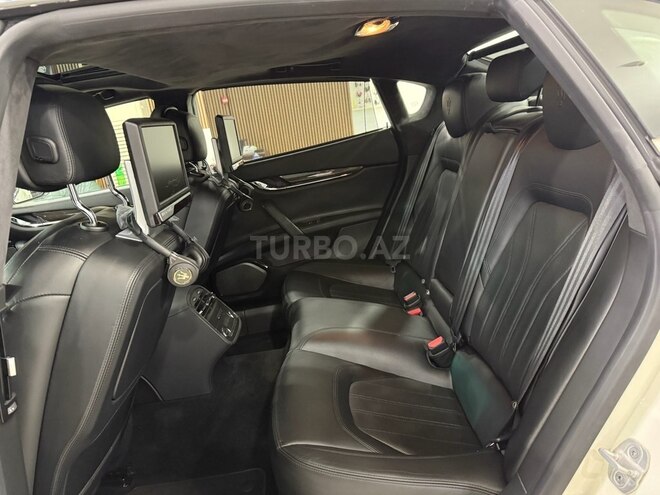 Maserati Quattroporte 2013, 79,000 km - 3.8 l - Bakı