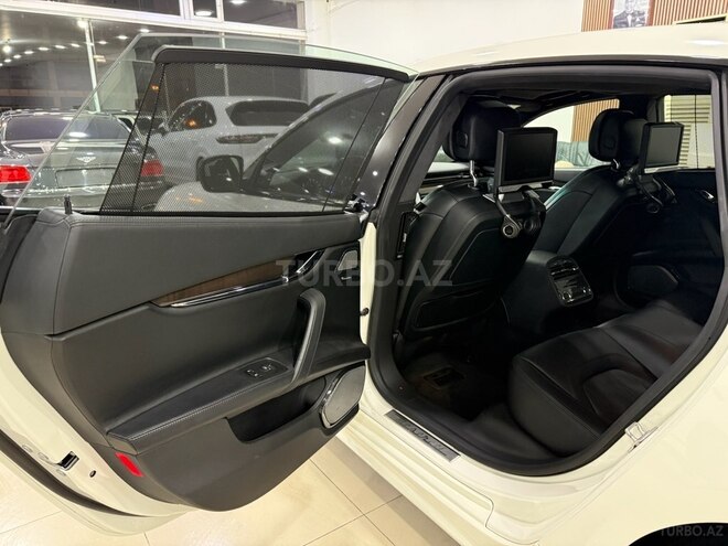 Maserati Quattroporte 2013, 79,000 km - 3.8 l - Bakı