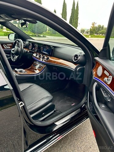 Mercedes E 300 2019, 141,000 km - 2.0 l - Gəncə