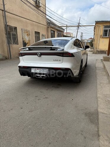 Changan  2024, 180,000 km - 1.5 l - Bakı