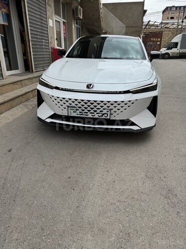 Changan  2024, 180,000 km - 1.5 l - Bakı