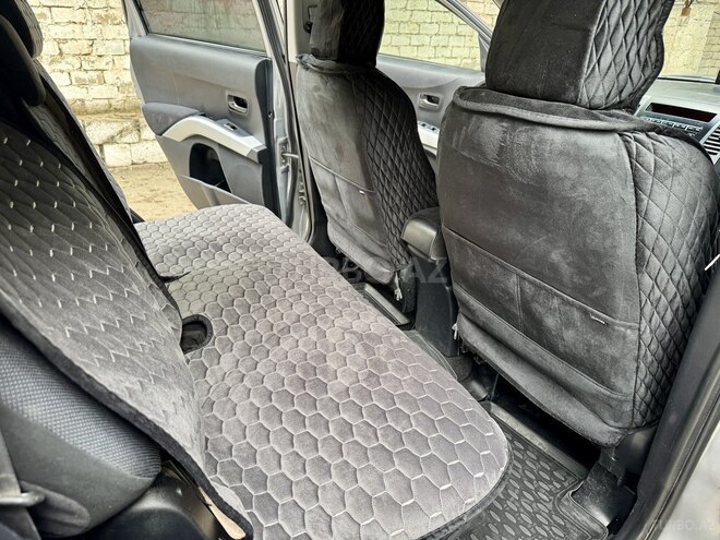 Mitsubishi Outlander 2008, 190,000 km - 3.0 l - Bakı
