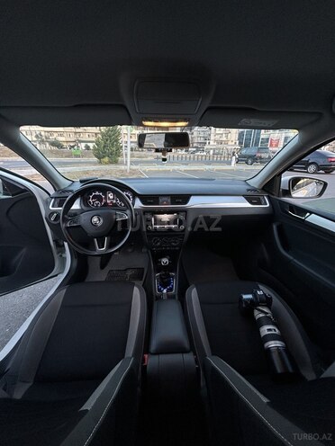 Skoda Rapid 2019, 161,000 km - 1.6 l - Bakı