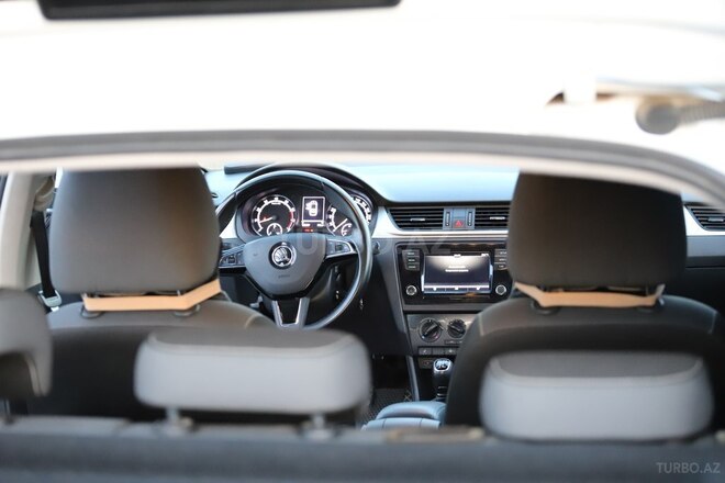 Skoda Rapid 2019, 161,000 km - 1.6 l - Bakı