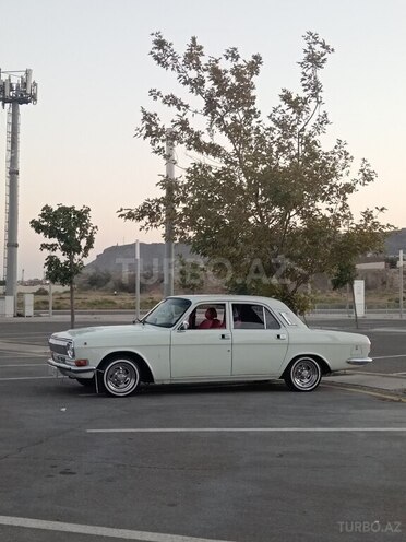 GAZ 24 1990, 83,000 km - 2.5 л - Bakı