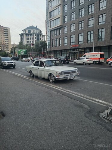 GAZ 24 1990, 83,000 km - 2.5 л - Bakı