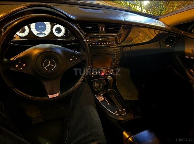 Mercedes CLS 350 2009, 230,000 km - 3.5 l - Bakı