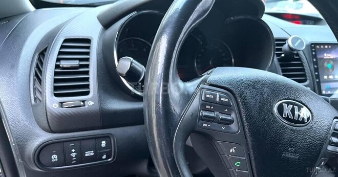 Kia K3 2015, 175,000 km - 1.6 l - Bakı