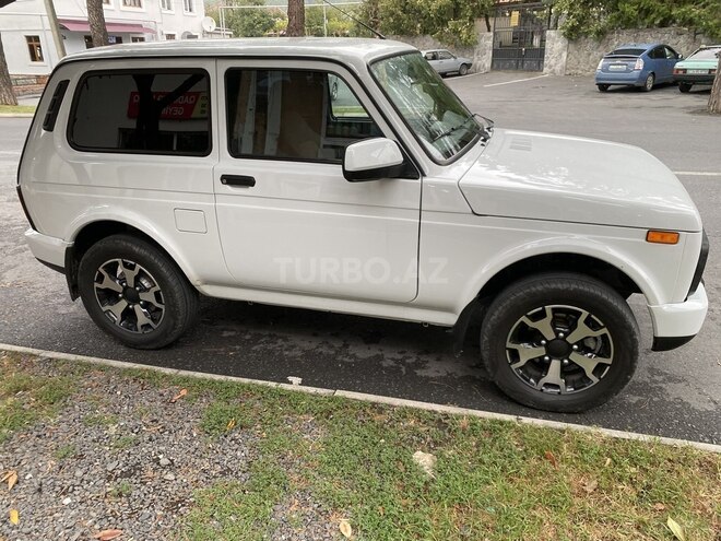 LADA (VAZ) Niva 2024, 16,500 km - 1.7 l - Qax