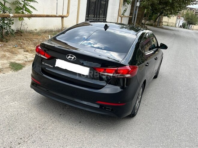 Hyundai Elantra 2017, 176,000 km - 2.0 l - Bakı