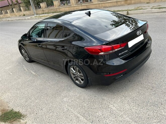 Hyundai Elantra 2017, 176,000 km - 2.0 l - Bakı