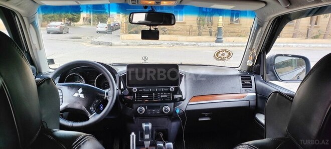 Mitsubishi Pajero 2007, 203,458 km - 3.0 l - Bakı