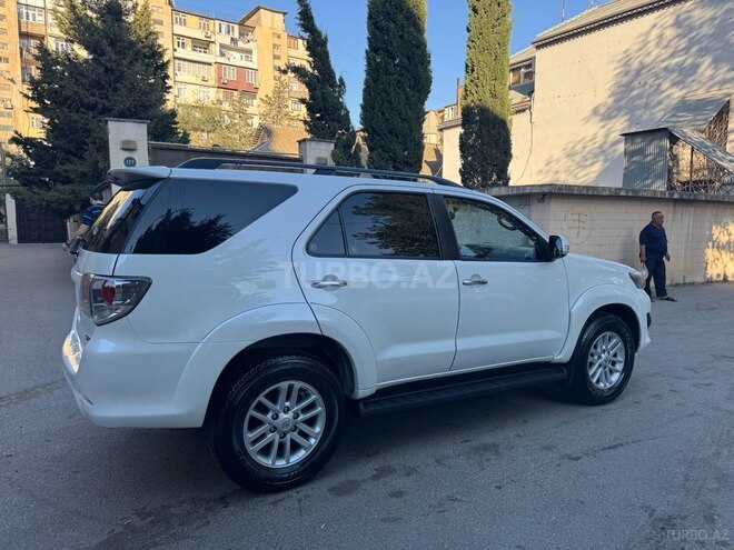 Toyota Fortuner 2013, 200,000 km - 2.7 l - Bakı