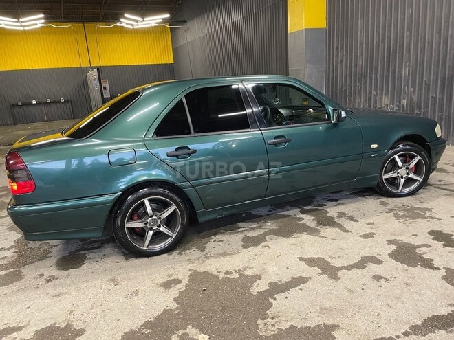 Mercedes C 180 1999, 366,000 km - 1.8 l - Bakı