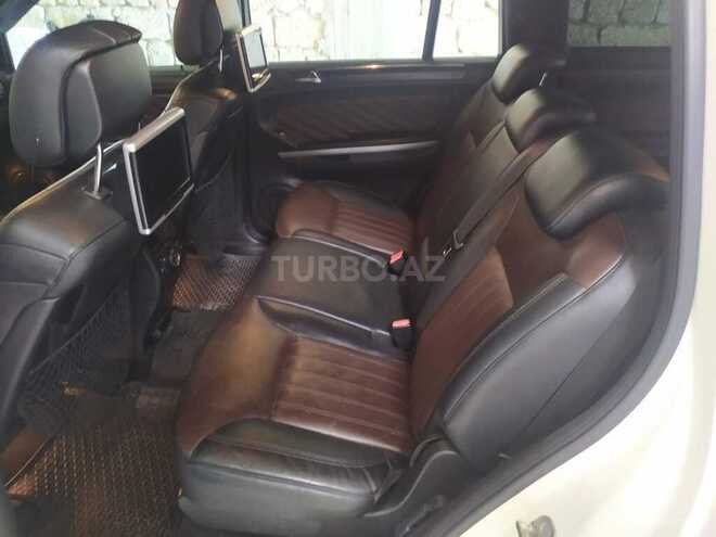 Mercedes GL 500 4MATIC 2011, 380,000 km - 5.5 l - Bakı