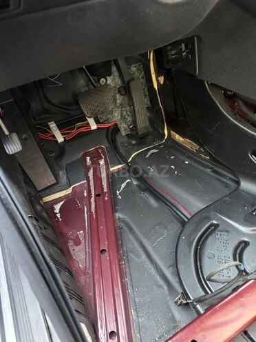 Mercedes E 200 1999, 160,000 km - 2.0 l - Bakı