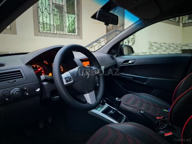 Opel Astra 2009, 276,000 km - 1.4 l - Bakı
