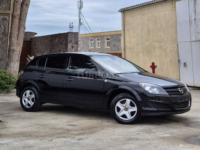 Opel Astra 2009, 276,000 km - 1.4 l - Bakı